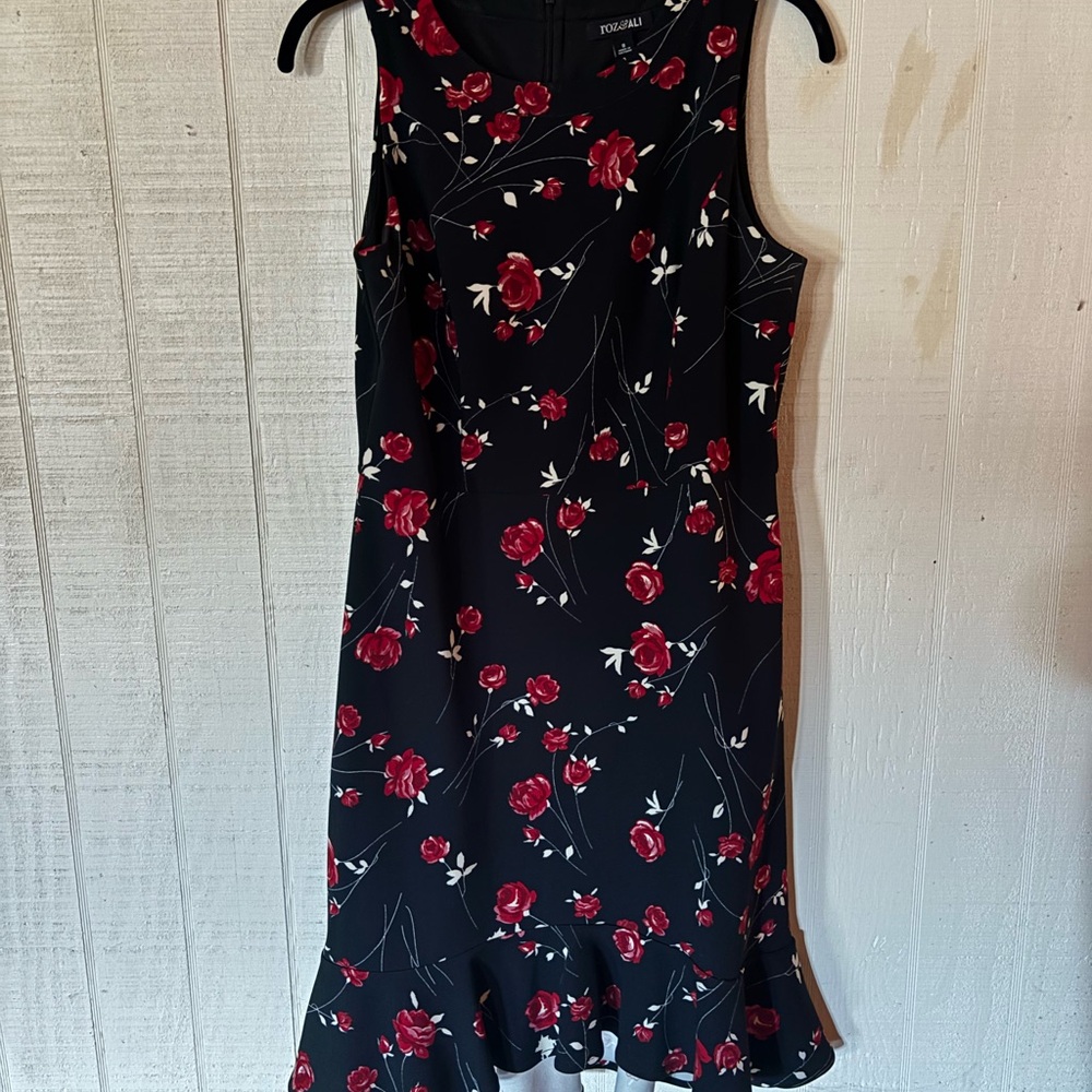 VINTAGE ROSE FLORAL‎ DRESS - Picture 5 of 5